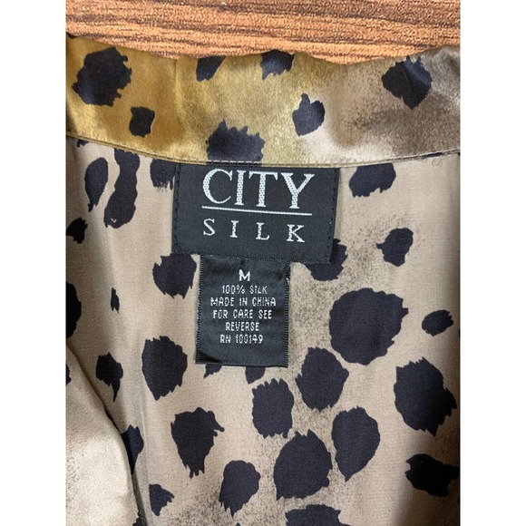 Vintage City Silk Button Down Blouse Cheetah Print Short Sleeve 100% Silk Sz M - Picture 3 of 6
